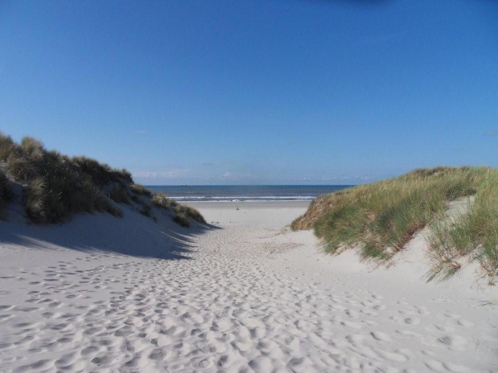 Ameland-Nes-Duinoord: Stacaravan 네스 외부 사진